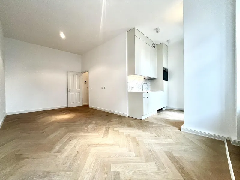 Modernes Cityapartment mit Balkon | Wunderschöner Altbau | Top Lage | EBK | Keller — photo 1